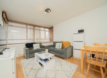 Properties let in Churchill Gardens - SW1V 3BE view1