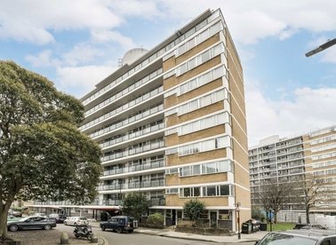 Properties let in Churchill Gardens - SW1V 3BY view1