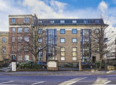 Properties to let in City Road - EC1V 2PZ view1