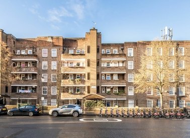 Properties to let in Clarendon Road - W11 4JQ view1