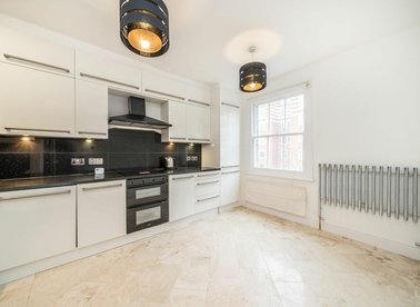 Properties to let in Claverton Street - SW1V 3AU view1