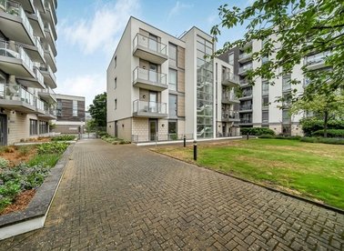 Properties to let in Clayponds Lane - TW8 0GR view1