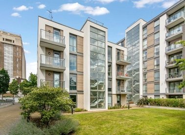 Properties to let in Clayponds Lane - TW8 0GU view1