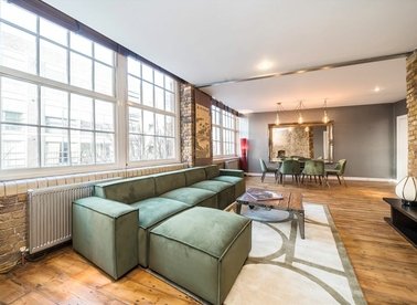 Properties let in Clerkenwell Road - EC1M 5RS view1