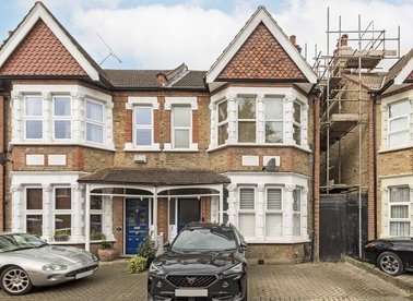Properties to let in Coldershaw Road - W13 9DT view1