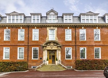 Properties to let in Coleridge Gardens - SW10 0RE view1