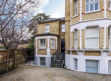 Properties to let in Colinette Road - SW15 6QQ view1