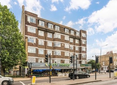 Properties to let in Commercial Road - E1 0HF view1