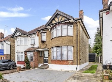 Properties to let in Courthouse Road - N12 7PJ view1