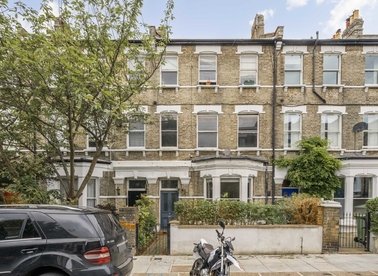 Properties to let in Coverdale Road - W12 8JL view1