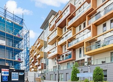 Properties to let in Crampton Street - SE17 3BU view1
