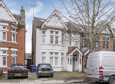 Properties to let in Craven Avenue - W5 2SY view1