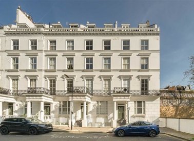Properties to let in Craven Hill Gardens - W2 3EA view1
