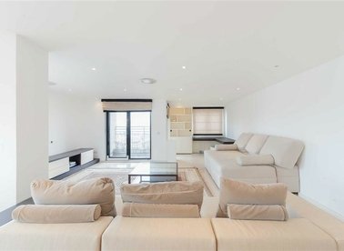 Properties let in Cromwell Road - SW7 4XN view1