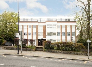 Properties let in Crouch End Hill - N8 8DN view1