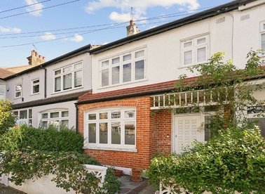 Properties to let in Crowborough Road - SW17 9QQ view1