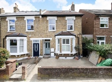 Properties let in Crystal Palace Road - SE22 9JL view1