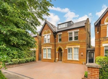 Properties to let in Culmington Road - W13 9NR view1
