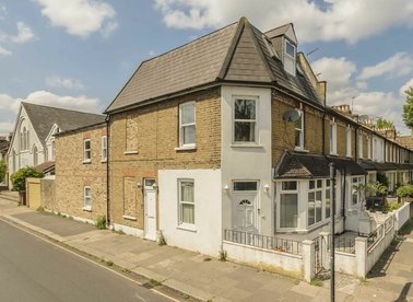 Properties to let in Dale Street - W4 2BY view1