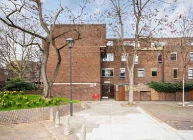Properties to let in Dartmouth Close - W11 1DT view1