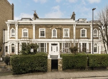 Properties let in Dartmouth Park Hill - NW5 1JD view1
