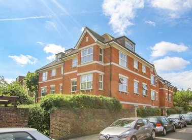Properties to let in Daysbrook Road - SW2 3TF view1