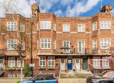 Properties to let in De Walden Street - W1G 8RW view1