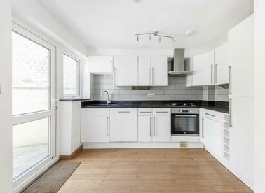 Properties to let in Derinton Road - SW17 8JA view1