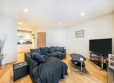 Properties let in Devonport Street - E1 0EF view1