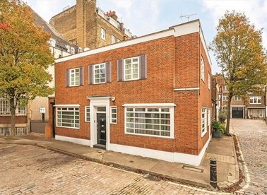 Properties to let in Devonshire Close - W1G 7BG view1