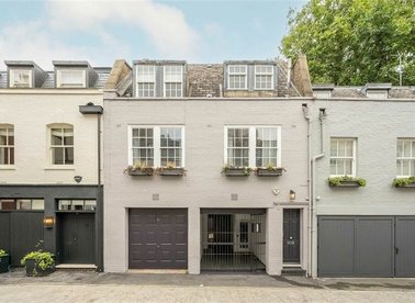Properties to let in Devonshire Mews South - W1G 6QW view1