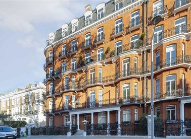 Properties to let in Drayton Gardens - SW10 9RX view1