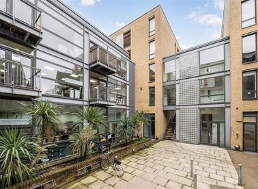 Properties let in Drysdale Street - N1 6ND view1