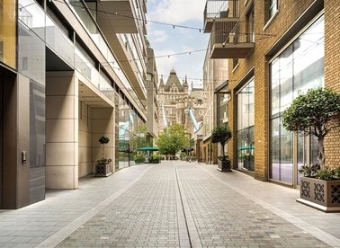 Duchess Walk, London, SE1