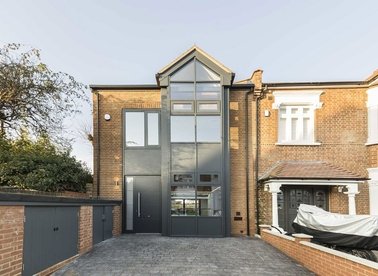 Properties to let in Dungarvan Avenue - SW15 5QU view1