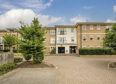 Properties let in Dyas Road - TW16 5DD view1