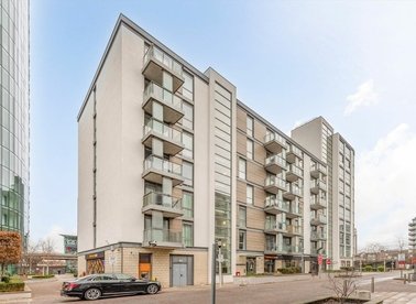 Properties to let in Ealing Road - TW8 0GB view1
