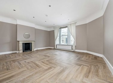 Properties let in Earls Court Road - SW5 9QF view1