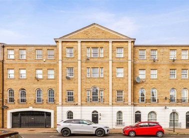 Properties to let in Elizabeth Square - SE16 5XN view1