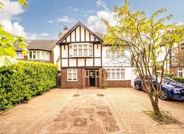 Properties let in Ellesmere Road - TW1 2DL view1