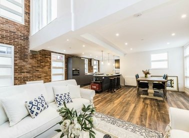 Properties to let in Elm Grove - SW19 4BX view1