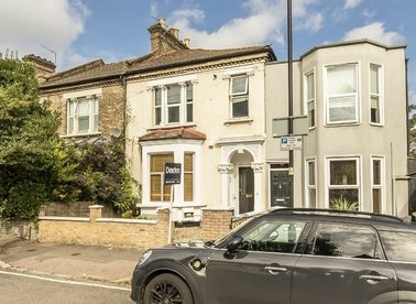 Properties let in Elmcourt Road - SE27 9BX view1