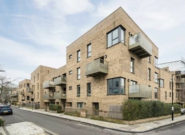 Properties let in Elmington Road - SE5 7FX view1