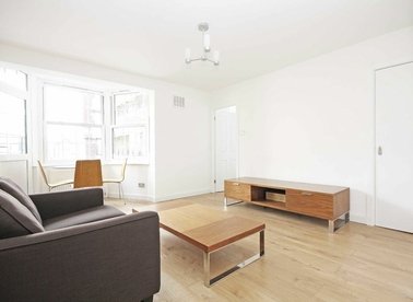 Properties let in Emlyn Gardens - W12 9UB view1