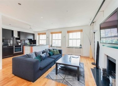 Properties to let in Ennismore Gardens - SW7 1NH view1