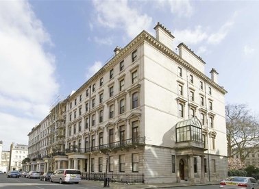 Properties to let in Ennismore Gardens - SW7 1NL view1