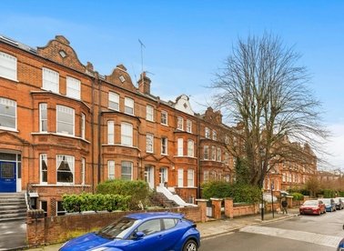 Properties to let in Fairhazel Gardens - NW6 3SJ view1