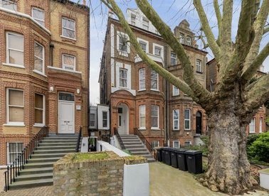 Properties to let in Fellows Road - NW3 3JH view1