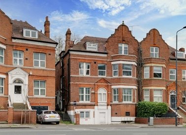 Properties to let in Finchley Road - NW3 6DJ view1