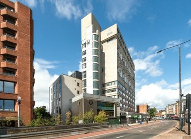 Properties to let in Finchley Road - NW3 6JG view1